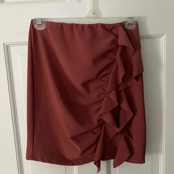 Pull&Bear skirt NWT - Picture 1 of 3